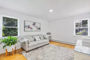 15 Cedar Ln, Patchogue, NY 11772 - Photo 16