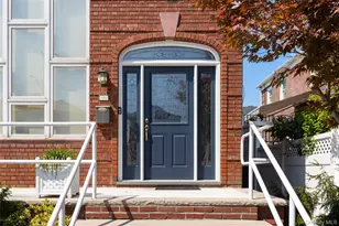 191 Beach 140th St, Rockaway Park, NY 11694 - Photo 14