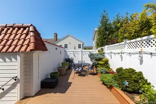 191 Beach 140th St, Rockaway Park, NY 11694 - Photo 32