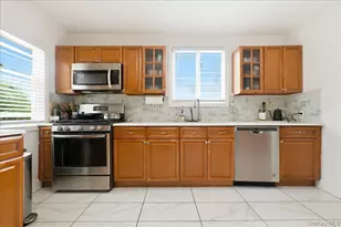 351 Hewlett Pkwy, Hewlett, NY 11557 - Photo 10