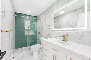 10 York St, Hicksville, NY 11801 - Photo 10