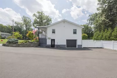 395 Ehrhardt Road, Pearl River, NY 10965 - Photo 26