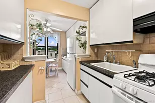 10 Franklin Ave, White Plains, NY 10601 - Photo 22