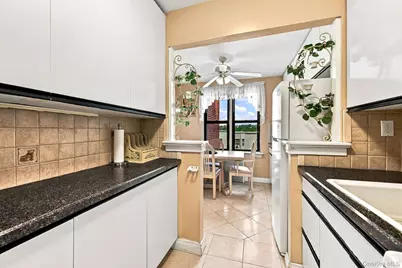 10 Franklin Avenue #2A, White Plains, NY 10601 - Photo 20