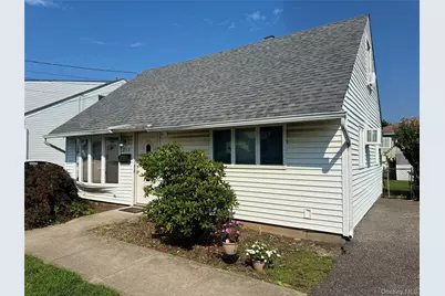 253 Forest Avenue, Massapequa, NY 11758 - Photo 2