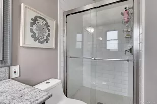 22 Larkspur Dr, West Islip, NY 11795 - Photo 20