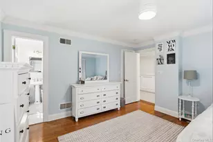 87 4th St, Garden City, NY 11530 - Photo 14