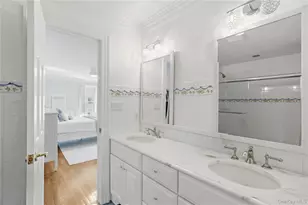 87 4th St, Garden City, NY 11530 - Photo 16
