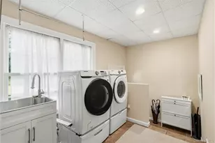 87 4th St, Garden City, NY 11530 - Photo 12