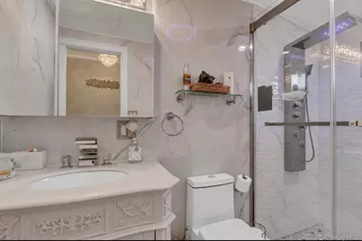 10749 117th Street, Richmond Hill, NY 11419 - Photo 24