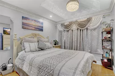 10749 117th Street, Richmond Hill, NY 11419 - Photo 14