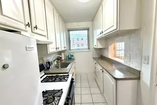 69-29 218th St, Bayside, NY 11364 - Photo 6