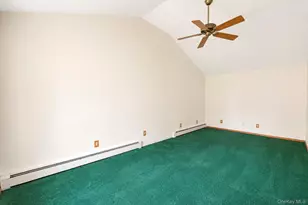 1 Dale Ln, Smithtown, NY 11787 - Photo 18