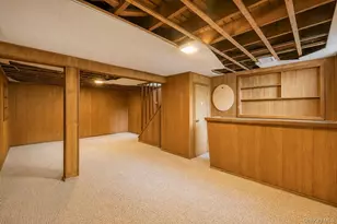 1 Dale Ln, Smithtown, NY 11787 - Photo 28