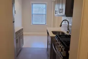 254 Martine Ave, White Plains, NY 10601 - Photo 2