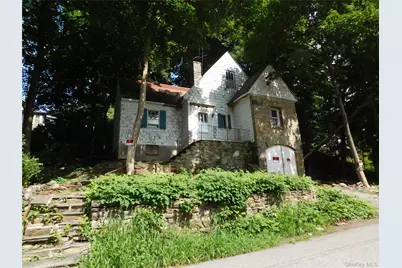 39 Sycamore Terrace, Mahopac, NY 10541 - Photo 2