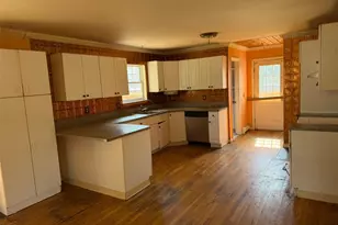 52 Arpage Dr E, Shirley, NY 11967 - Photo 4