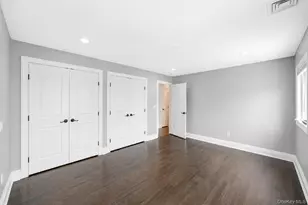 18 Catherwood Crescent, Melville, NY 11747 - Photo 14