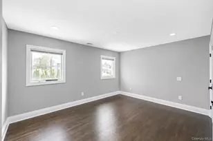 18 Catherwood Crescent, Melville, NY 11747 - Photo 12