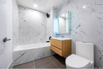 150-02 Northern Boulevard #4J, Flushing, NY 11354 - Photo 8