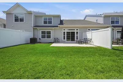 72 Farm Acre Circle, Mount Sinai, NY 11766 - Photo 34