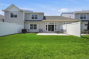 72 Farm Acre Cir, Mount Sinai, NY 11766 - Photo 34