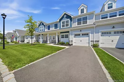 72 Farm Acre Circle, Mount Sinai, NY 11766 - Photo 2
