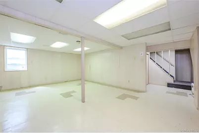 1436 Wilson Road, East Meadow, NY 11554 - Photo 14