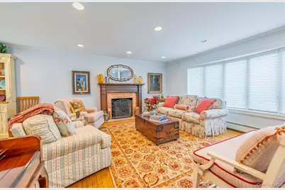 19 Howland Road, East Rockaway, NY 11518 - Photo 6
