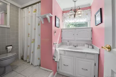 32 Carolina Drive, New City, NY 10956 - Photo 20