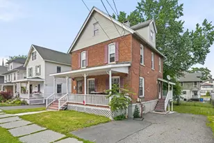 21 Harrison St, Middletown, NY 10940 - Photo 2