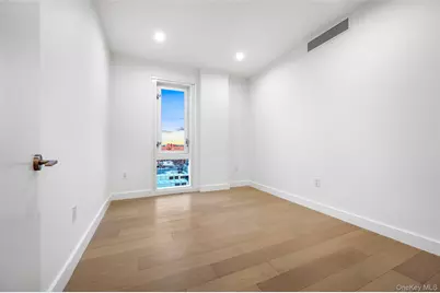 150-02 Northern Boulevard #6A, Flushing, NY 11354 - Photo 8