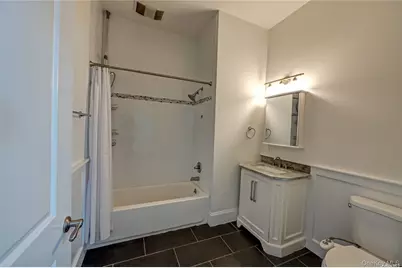50-3A Stewart Avenue #3A, Huntington, NY 11743 - Photo 8