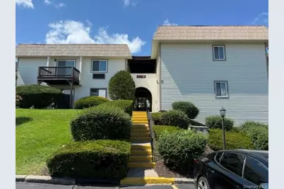 21 Village Park Drive #1B, Fishkill, NY 12524 - Photo 2
