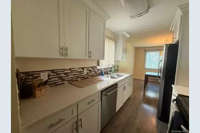 21 Village Park Drive #1B, Fishkill, NY 12524 - Photo 6