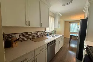 21 Village Park Dr, Fishkill, NY 12524 - Photo 6