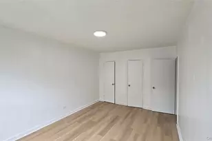141-60 84th Rd, Jamaica, NY 11435 - Photo 10