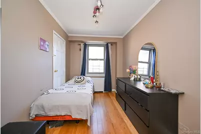85-15 Main Street #4I, Briarwood, NY 11435 - Photo 1