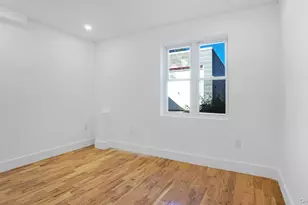 1011 E 221st St, Bronx, NY 10469 - Photo 8