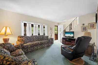 77 Pilgrim Lane, Westbury, NY 11590 - Photo 12
