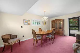 77 Pilgrim Ln, Westbury, NY 11590 - Photo 4