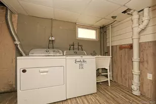 58-32 219th St, Bayside, NY 11364 - Photo 20