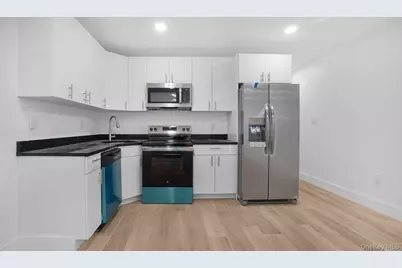 3964 Duryea Avenue, Bronx, NY 10466 - Photo 10