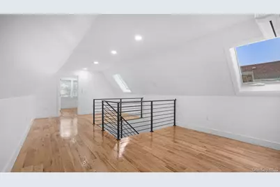 3964 Duryea Avenue, Bronx, NY 10466 - Photo 22