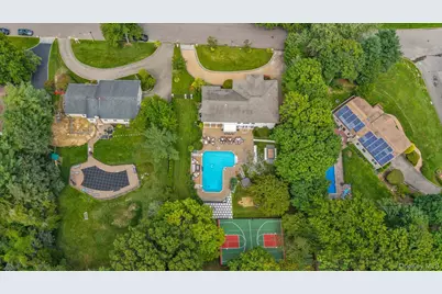 65 Threepence Drive, Melville, NY 11747 - Photo 40