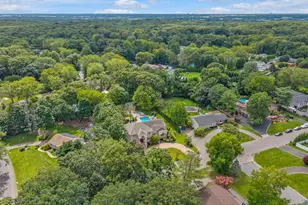 65 Threepence Dr, Melville, NY 11747 - Photo 44