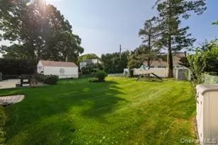528 Stratford Rd, West Hempstead, NY 11550 - Photo 12