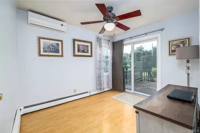 528 Stratford Road, West Hempstead, NY 11550 - Photo 8