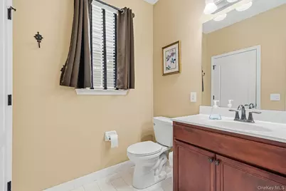 111 Jasmine Drive, Middletown, NY 10940 - Photo 18