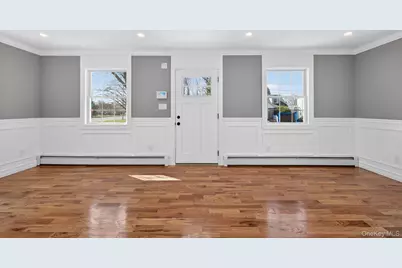 2461 Third Avenue, East Meadow, NY 11554 - Photo 4
